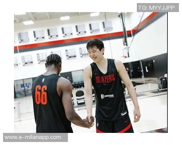 比卢普斯称赞杨瀚森的灵光时刻认为他的身高让这一表现更显珍贵