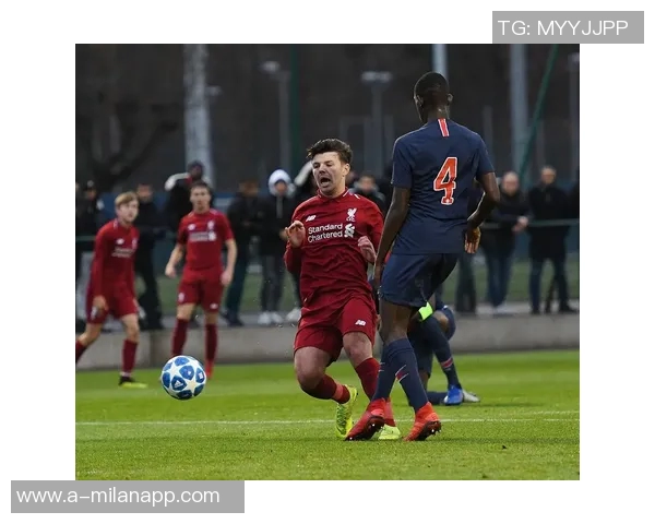 赫拉芬贝赫因脚踝受伤缺席利物浦今日训练状态堪忧