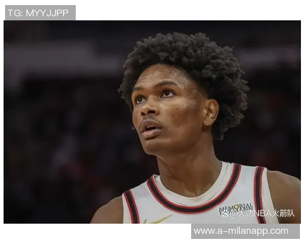 火箭半场领先灰熊9分阿门表现出色申京贡献全面莫兰特状态低迷