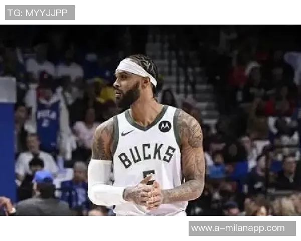 神射手AJ格林三分球全中展现超强实力助球队赢得胜利