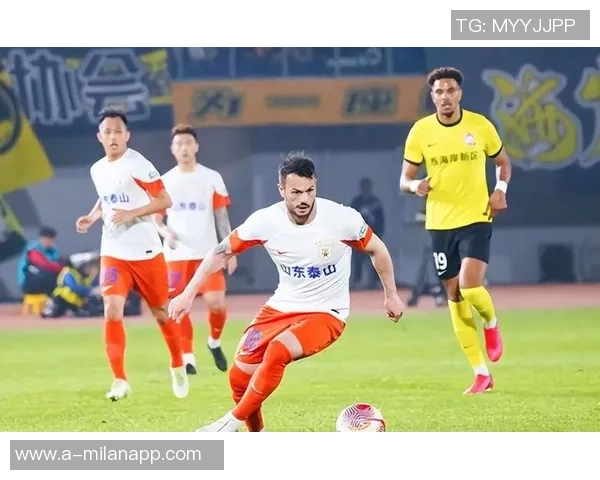 媒体人分析泰山队洛佩斯去留问题瓦科续约进展缓慢引关注