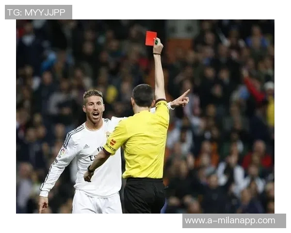 古利特直言佩德里拉拽维尼修斯应判红牌此举严重影响比赛公正性