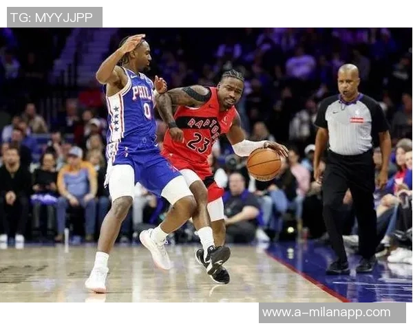 德拉蒙德半场高效发挥10分9篮板关键抢断与封盖助力球队表现出色